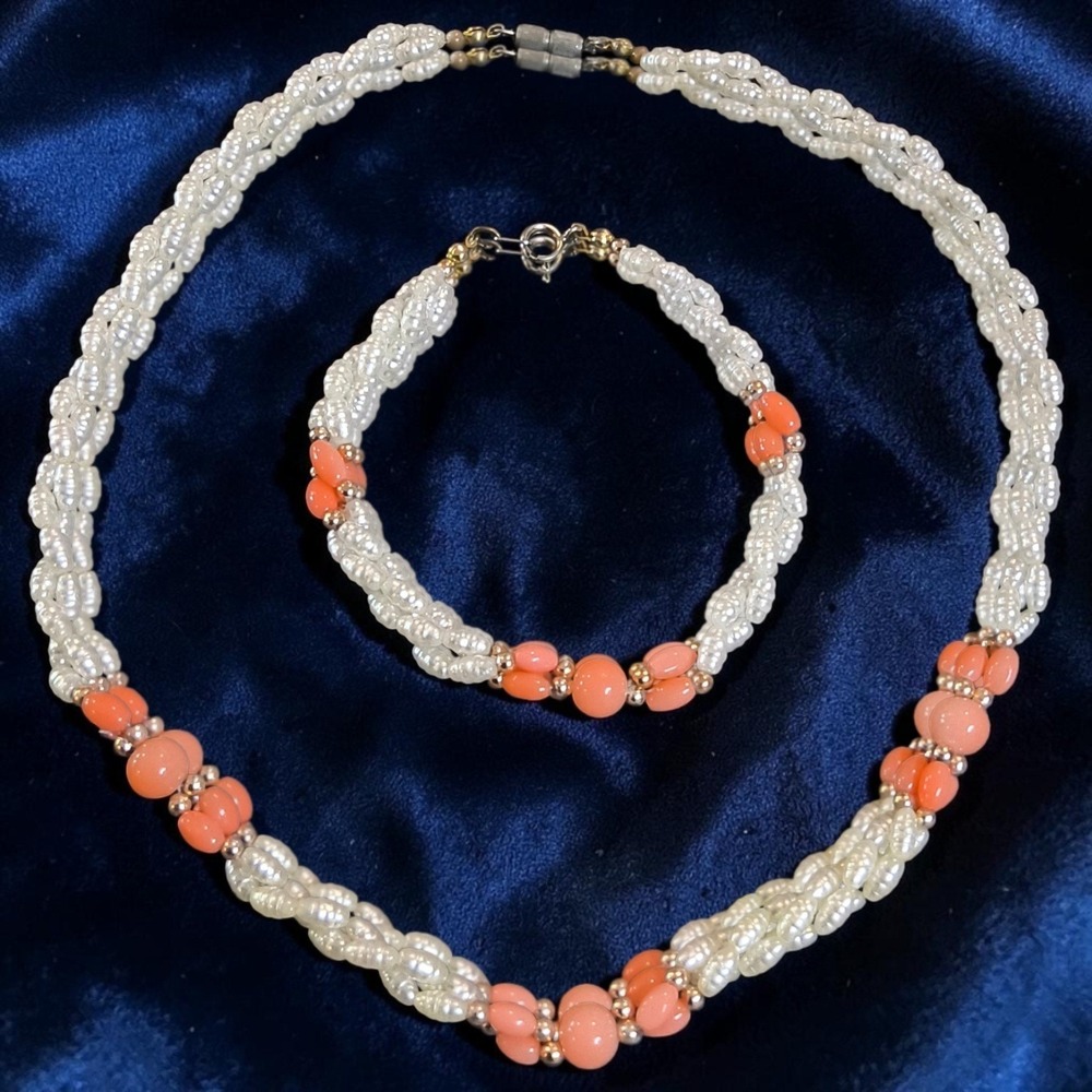 Vintage Cultured Seed Pearl & Natural Coral Necklace Bracelet Demi Parure Set